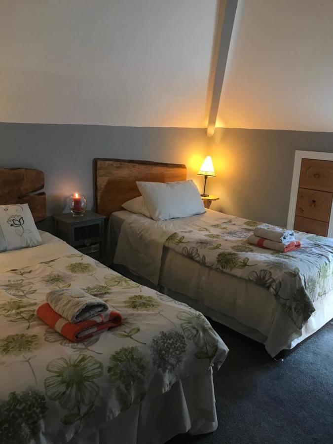Aurora House Bed And Breakfast Athy Eksteriør billede